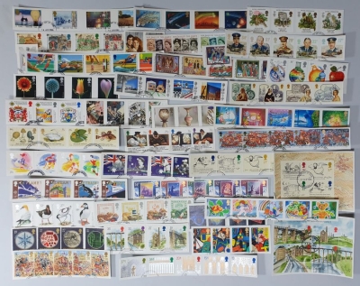 Complete GB Year Sets 1986 - 1989 including MS and Greetings - Fine Used