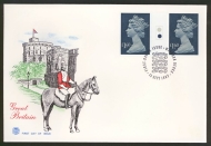 1987 15th Sept £1.60 T/L gutter pair on Stuart cover Windsor FDI