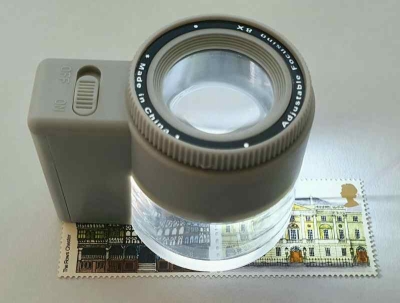 8x Magnifying glass with LED light with mm Scale for measurement of overprints etc